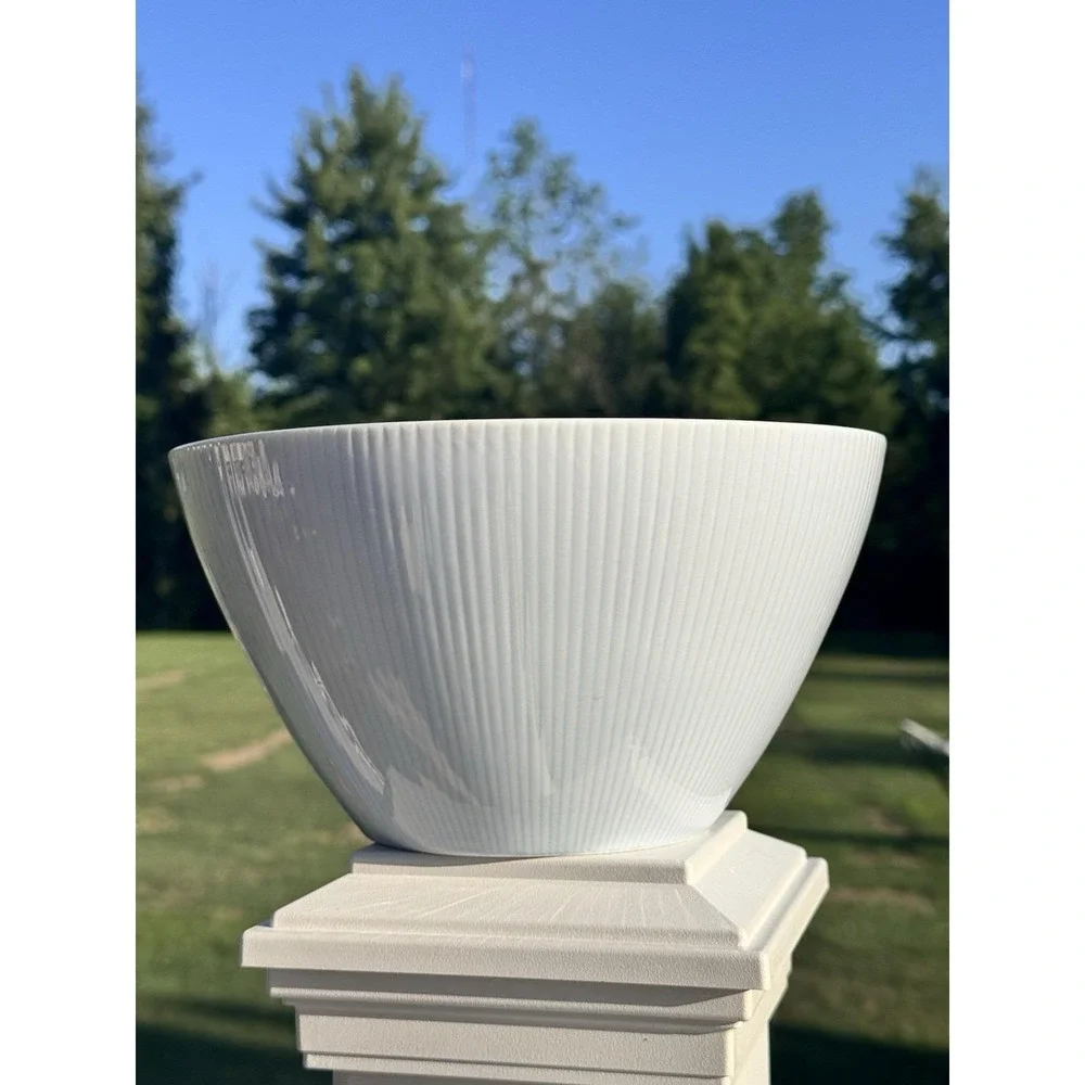 VTG Crate & Barrel Horizon Blue Serving Bowl Ribbed 9